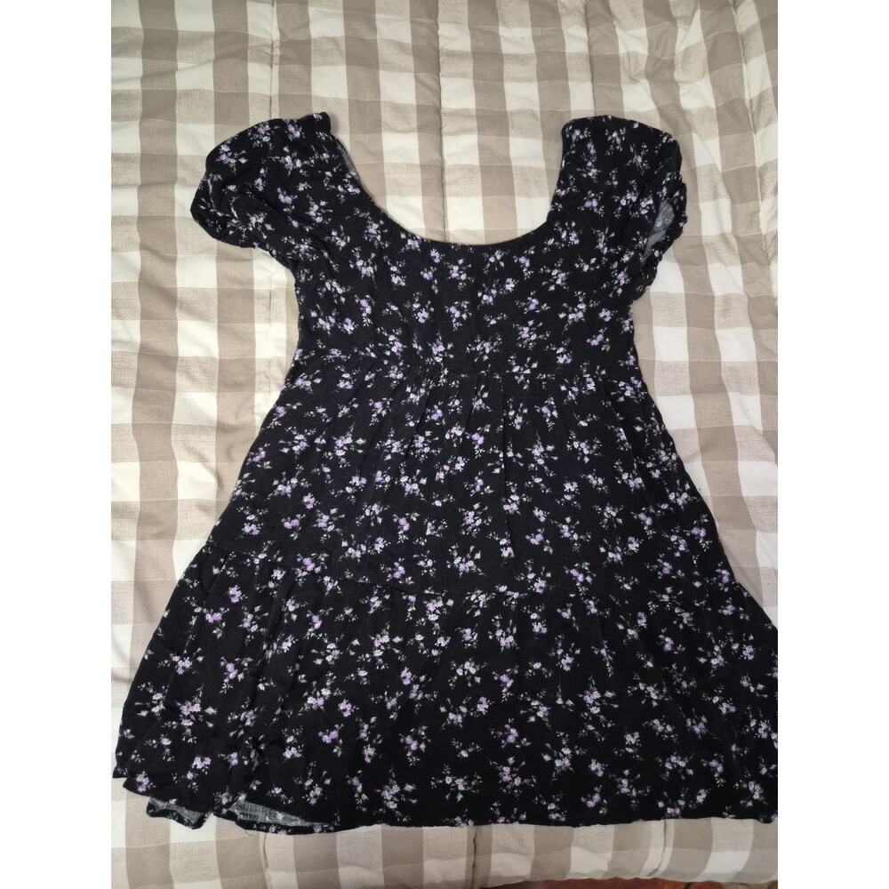 Size M Wild Fable Black Mini Flare Dress Purple Floral Button Front Puff Sleeve - Picture 4 of 4